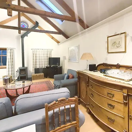 Edinburgh 2-Bedroom Cottage With Parking - Ground Floor Exterior photo