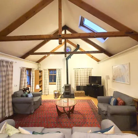 Edinburgh 2-Bedroom Cottage With Parking - Ground Floor Exterior photo